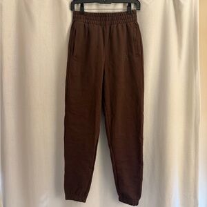 Alexander Wang Essential Terry Classic Sweatpants. Size: S